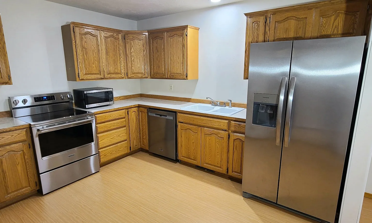 2 bed, 1326 sqft, $1,800 — Photo 1