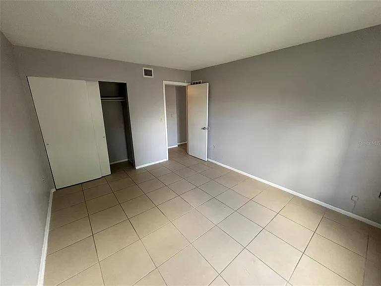 5325 Curry Ford Rd #H101 — Photo 12
