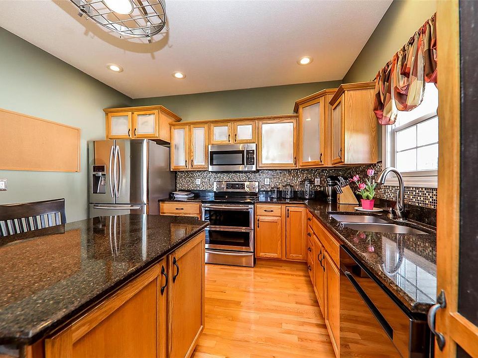 8824 Wildewood Dr, Worden, IL 62097 Zillow