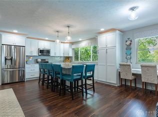 5997 Munger Rd, Dayton, OH 45459