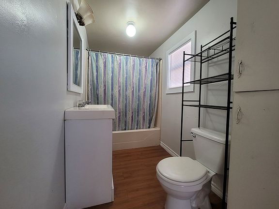 4th image of 904 14th St