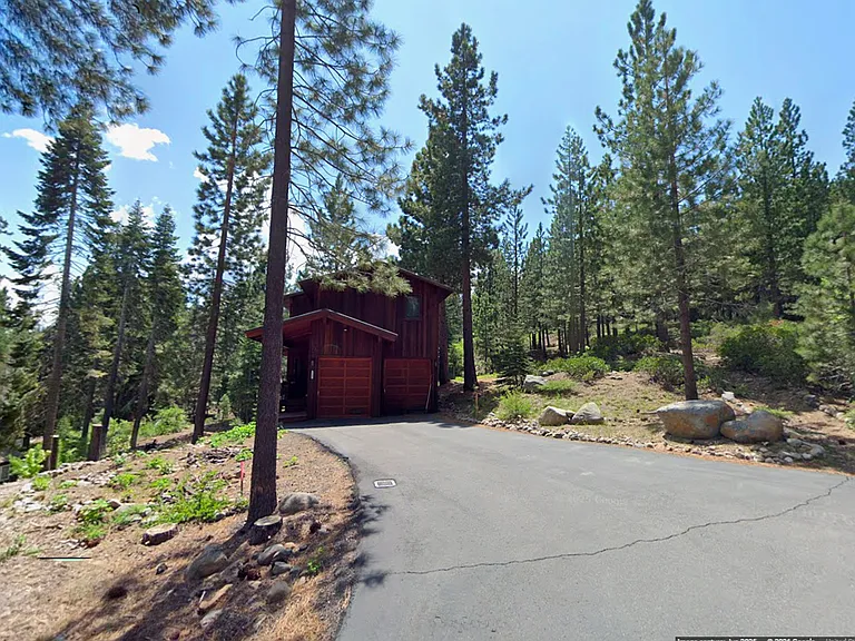 725 Balsam Ln — Photo 12