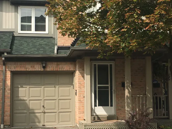 2945 Thomas St #70, Mississauga, ON L5M 6C1