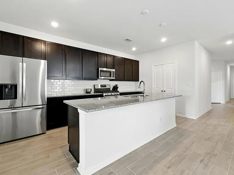 15219 Faushard Ln — Photo 3