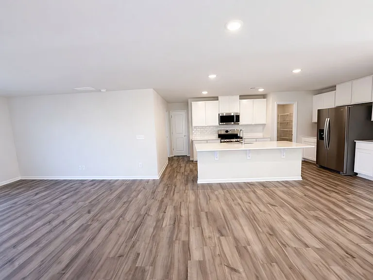 193 Brentwood Dr — Photo 35