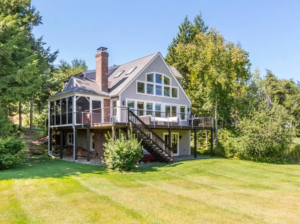 70 Crosswinds Drive, Moultonborough, NH 03254