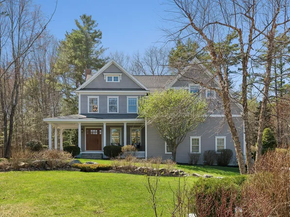 139 Rivers Edge Drive, Portland, ME 04102