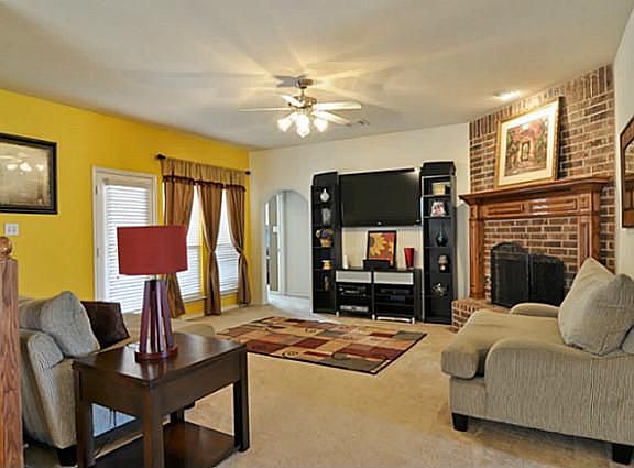 5th image of 13881 Hot Springs Ln