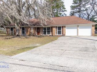 210 W General Stewart Way, Hinesville, GA 31313
