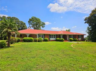 150 Prater Dr, Townville, SC 29678