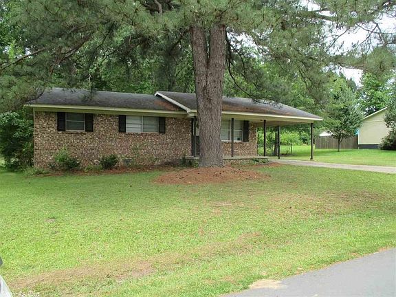 2nd image of 17 Deerwood Dr