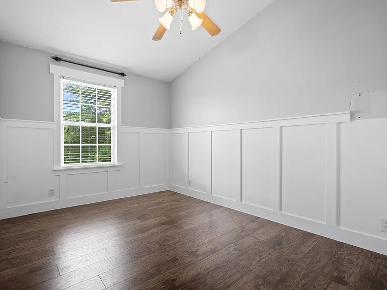 2128 Victory Gallop Ln — Photo 22