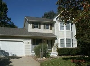 8848 Hathaway Rd, Kalamazoo, MI 49009