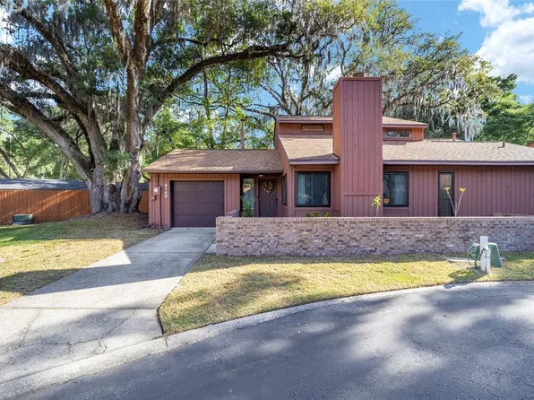 4149 NW 18th Dr, Gainesville, FL 32605