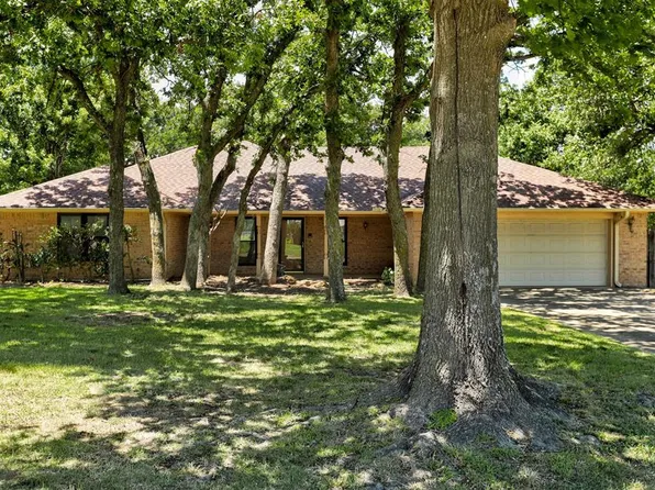1617 High Meadows Dr, Choctaw, OK 73020