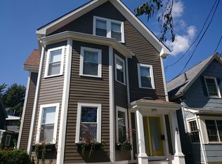 67 Franklin St, Brookline, MA 02445