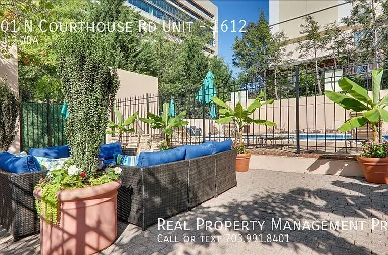 1301 N Courthouse Rd #1612 — Photo 35