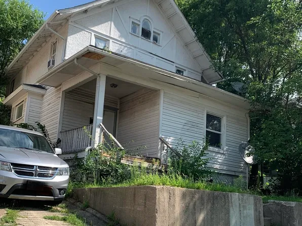 609 Bruce St, Rockford, IL 61103