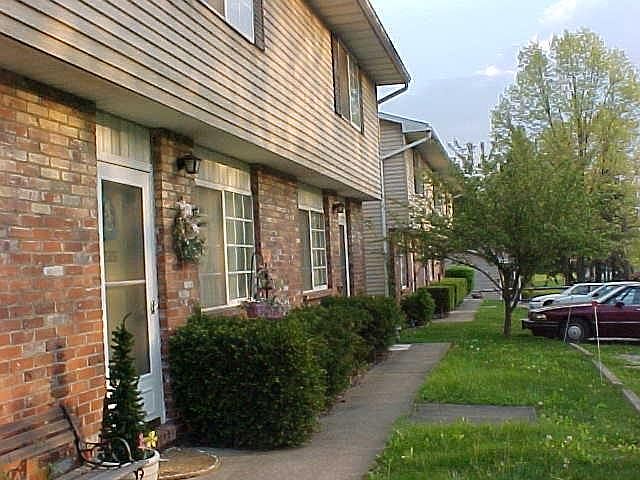 1st image of 110 Oakview Dr