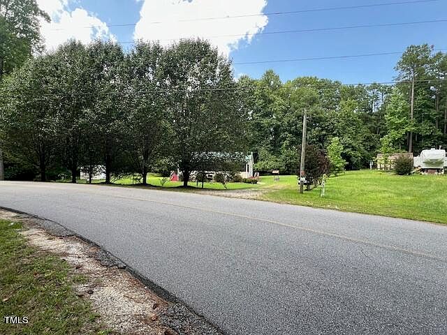 2nd image of 150 S Creek Dr #665