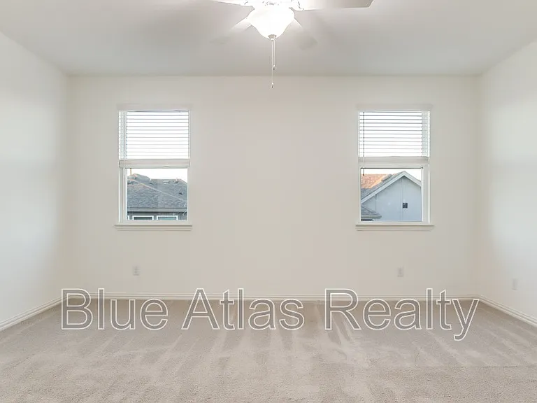 235 Woodson St — Photo 18