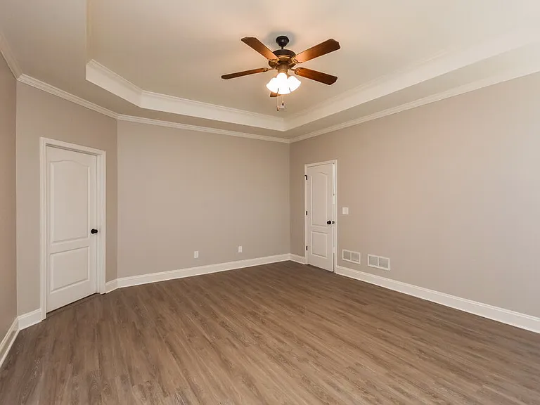 90 Riverstone Dr — Photo 12