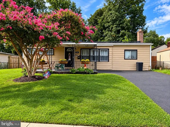 508 Estate Rd, Maple Shade, NJ 08052