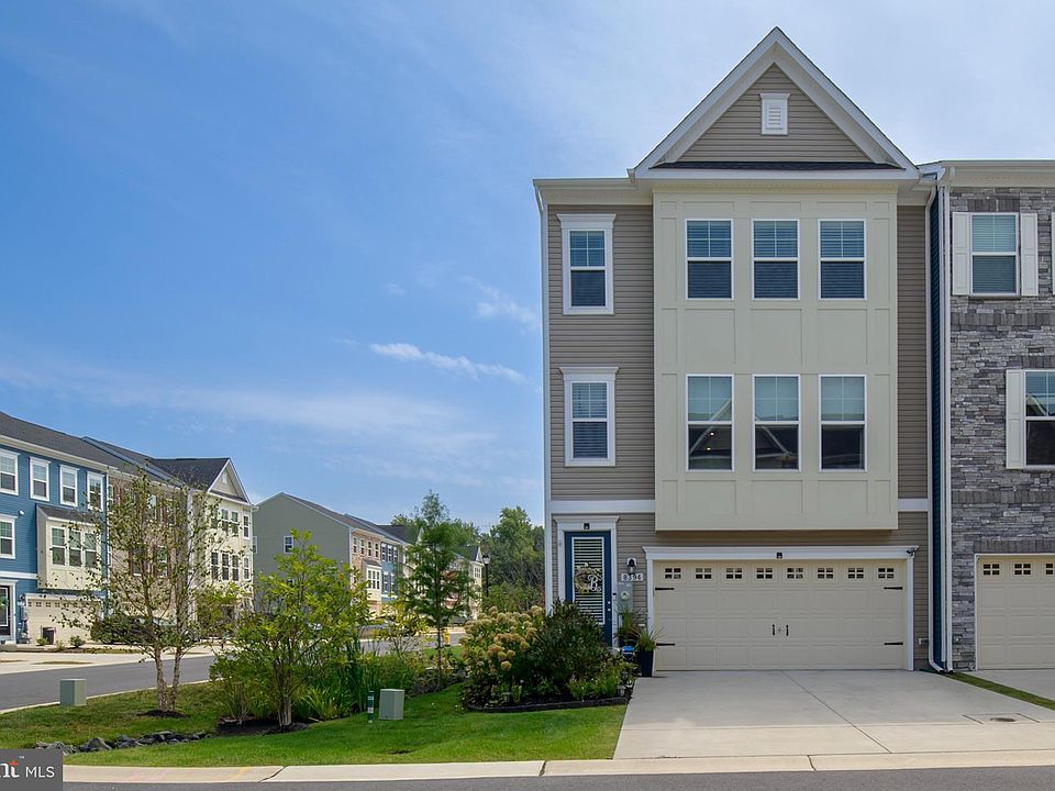 1st image of 8394 Amber Beacon Cir