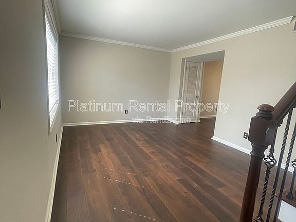 2nd image of 6940 Roswell Rd Unit 19A