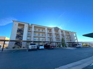 182 N Lone Rock Dr #B104, Hurricane, UT 84737