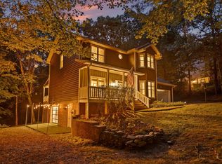 4713 Creek Point Ln, Signal Mountain, TN 37377