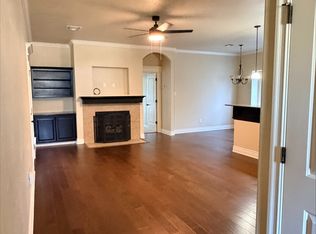 5702 NW Valor Ave, Lawton, OK 73505