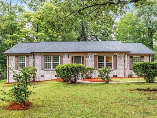 4106 Ridgedale Dr, Greensboro, NC 27455