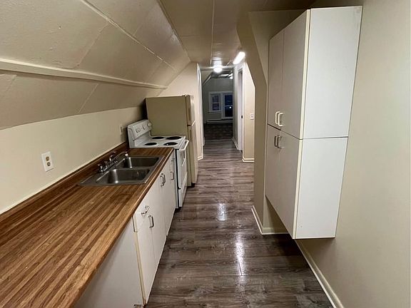 4th image of 128-130 W Main St #3
