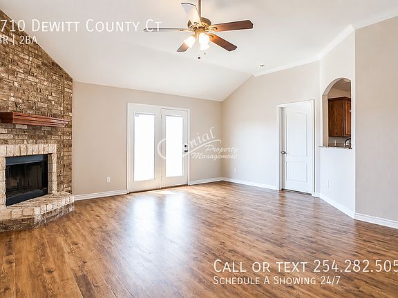 4th image of 3710 Dewitt County Ct