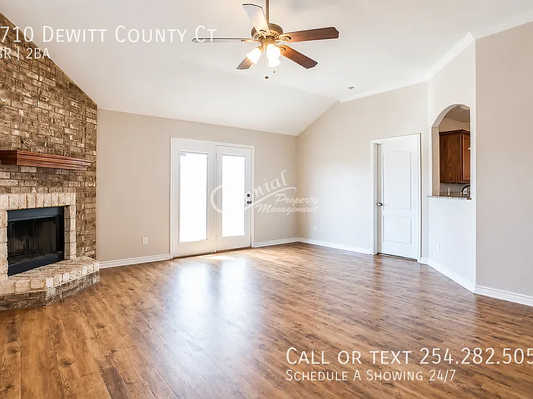 3710 Dewitt County Ct — Photo 4