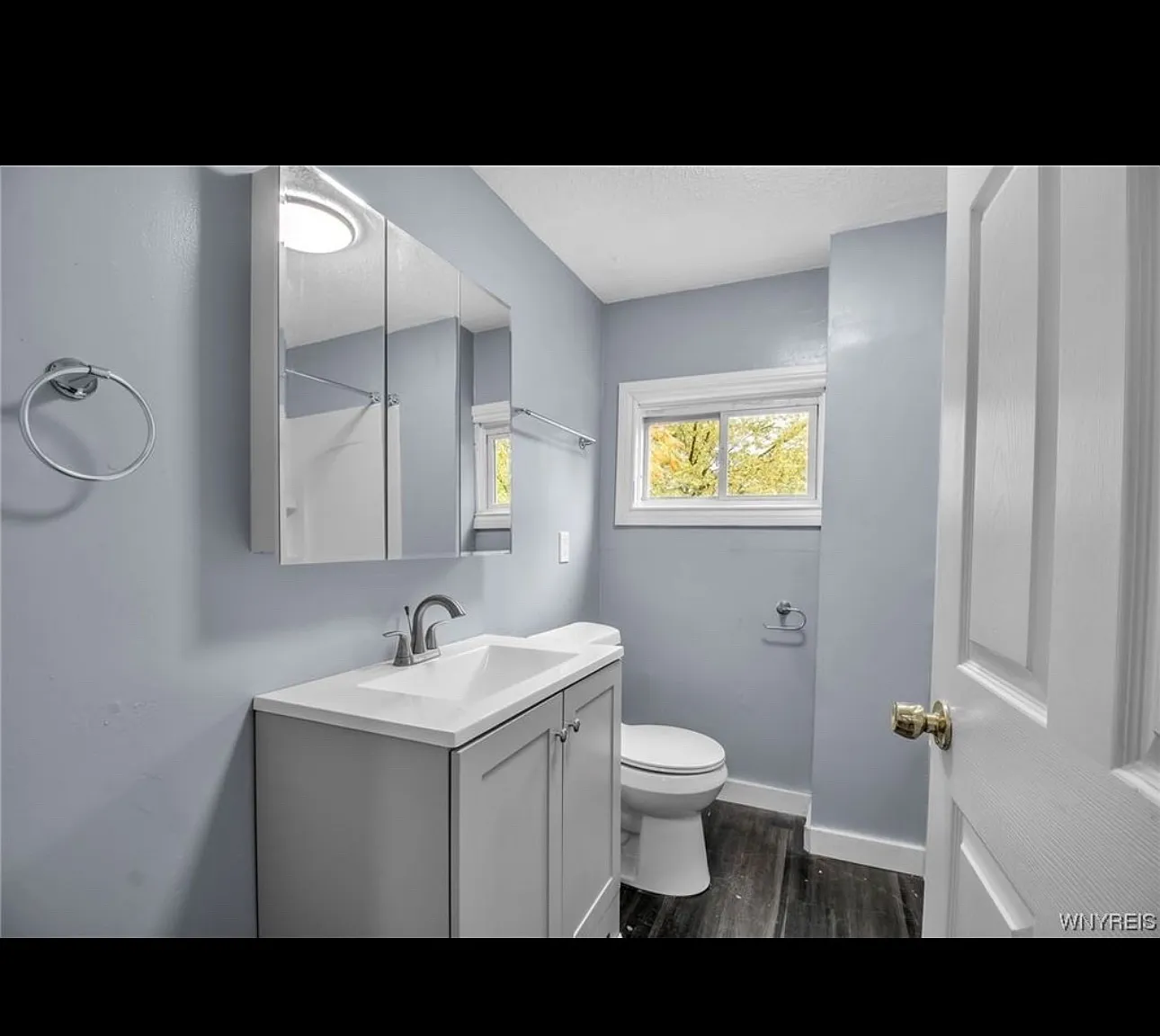 2 bed, 850 sqft, $1,200 — Photo 4