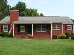 212 Thorndale Dr, Oxford, NC 27565