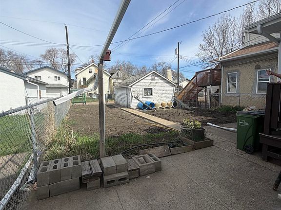 5th image of 9630 106th Ave NW