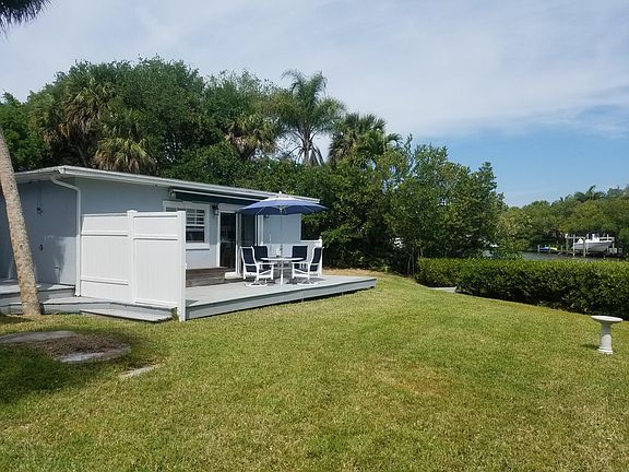 2nd image of 971 Pirate Cove Ln