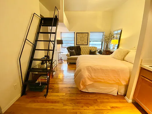 Rented by JM Preston Properties LLC | media 15