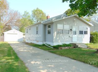 806 Elizabeth St, Green Bay, WI 54302