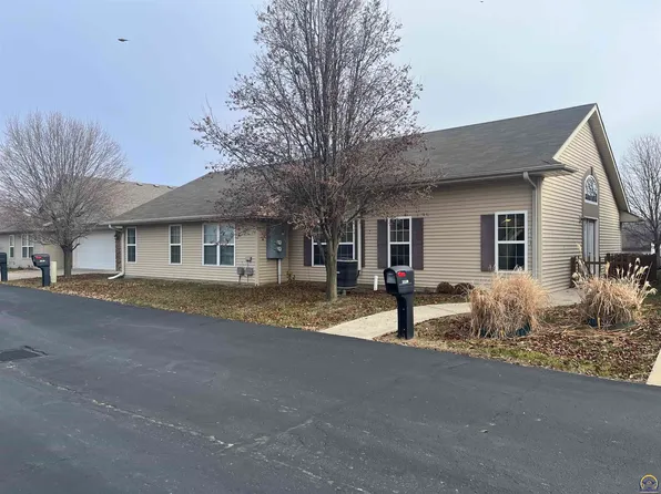 3320 SW Lajolla Rd, Topeka, KS 66614