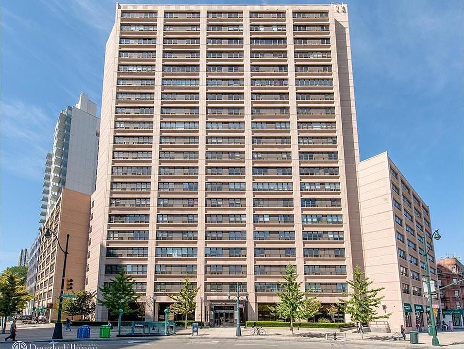 1st image of 301 W 110th St APT 4T