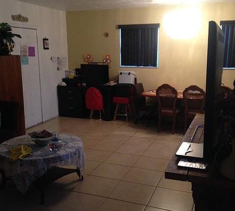 3rd image of 2831 NW 14th Ct