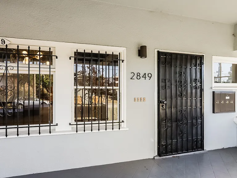 2849 Delaware St #3 — Photo 3
