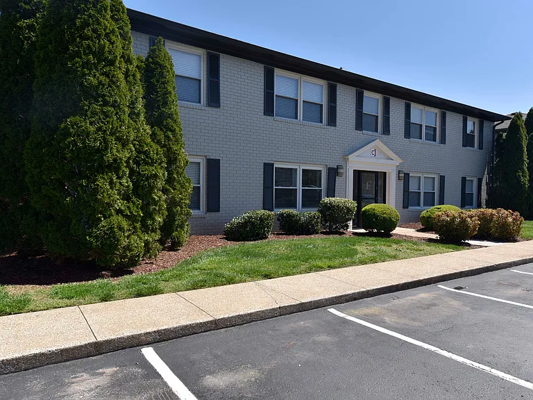 Leasing Office