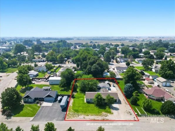 1699 Syringa Dr, Emmett, ID 83617