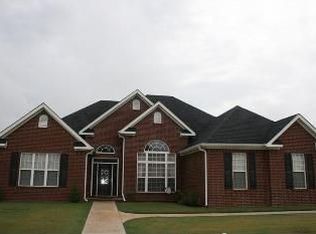 900 Glouester Dr, Jonesboro, AR 72401
