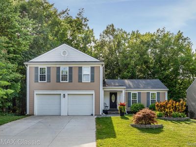 24895 Christina Ln, Novi, MI, 48375